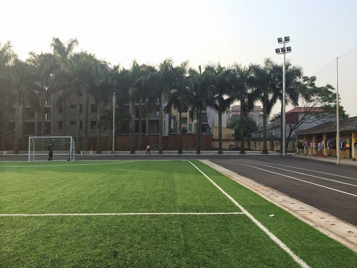 Sân cỏ nhân tạo tại Cầu Giấy - Hà Nội - Công Ty TNHH Thanh Thịnh